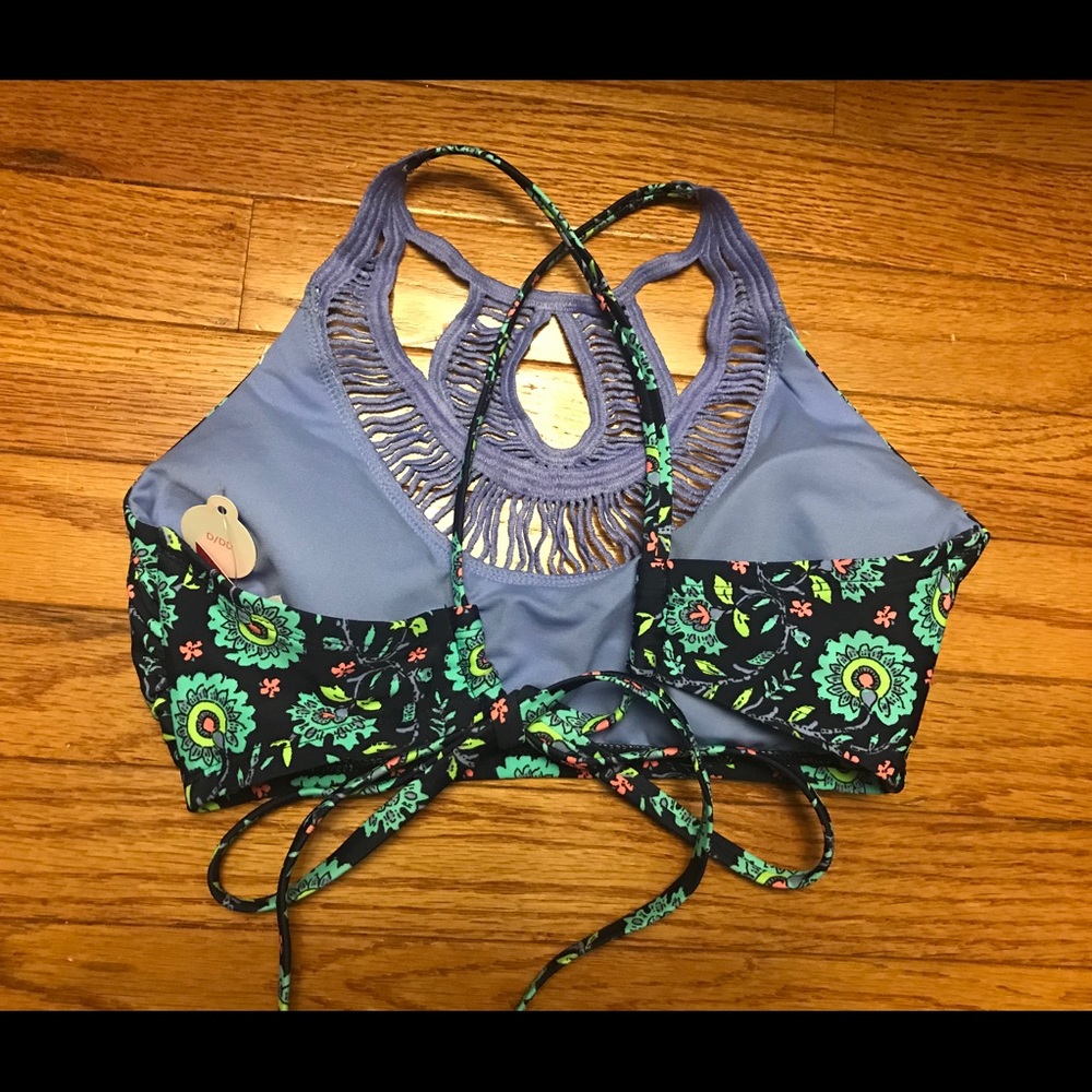Xhilaration halter crochet bikini - Picture 5 of 6